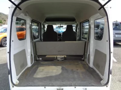 Nissan CLIPPER VAN