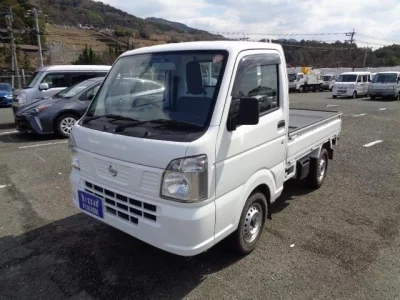 Nissan NT100 Clipper