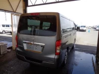 Nissan CARAVAN VAN лот № 1623 оценка R  с аукциона в Японии 1