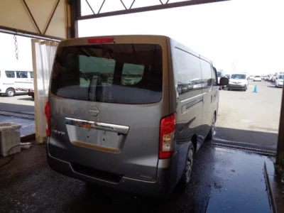 Nissan CARAVAN VAN  с аукциона в Японии