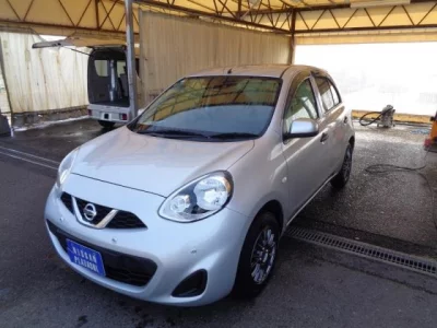 Nissan MARCH  с аукциона в Японии
