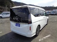 Nissan SERENA лот № 7226 оценка 4  с аукциона в Японии 1