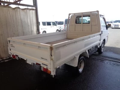 Nissan VANETTE TRUCK