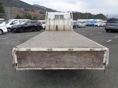 Nissan ATLAS  с аукциона в Японии