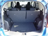 Nissan NOTE лот № 7204 оценка 3.5  с аукциона в Японии 2