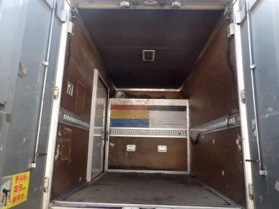 Toyota DYNA  с аукциона в Японии