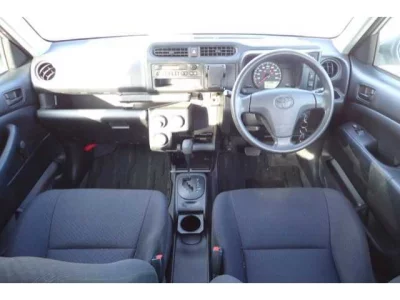 Toyota PROBOX  с аукциона в Японии