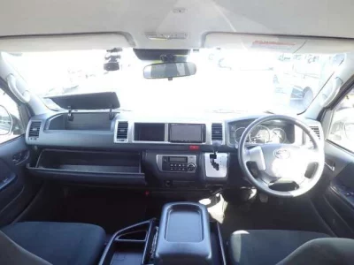 Toyota HIACE VAN  с аукциона в Японии
