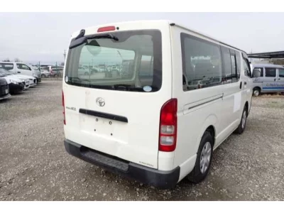 Toyota REGIUS ACE VAN