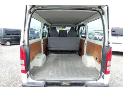 Toyota REGIUS ACE VAN