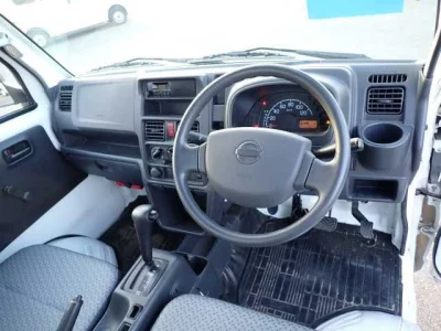 Nissan CLIPPER TRUCK