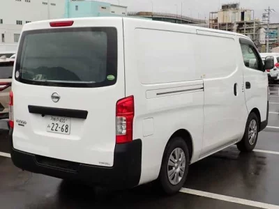 Nissan CARAVAN VAN