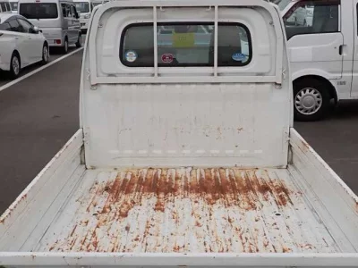 Nissan CLIPPER TRUCK