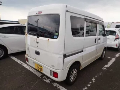 Nissan CLIPPER VAN