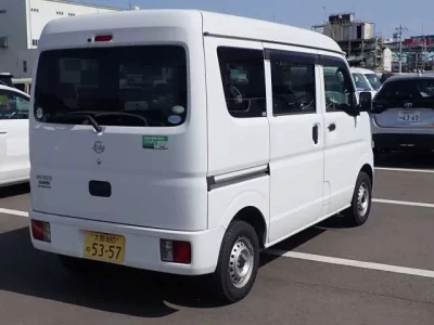 Nissan CLIPPER VAN