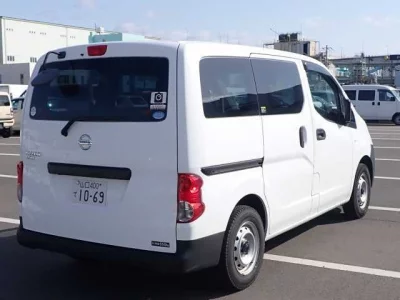 Nissan NV200