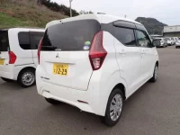 Mitsubishi EK WAGON лот № 34 оценка R  с аукциона в Японии 1