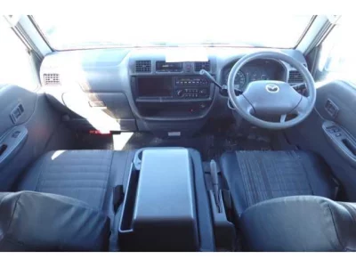 Mazda BONGO VAN  с аукциона в Японии