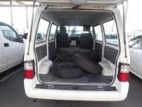 Mazda BONGO VAN лот № 79 оценка R  с аукциона в Японии 6