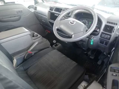 Mazda BONGO VAN  с аукциона в Японии