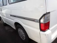 Mazda BONGO VAN лот № 82 оценка 3.5  с аукциона в Японии 6