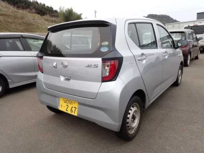 Daihatsu MIRA E S
