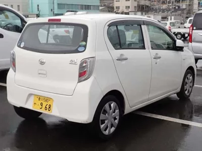 Daihatsu MIRA E S