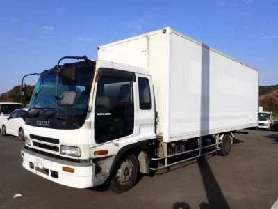 Isuzu Forward