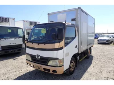 Hino DUTRO  с аукциона в Японии