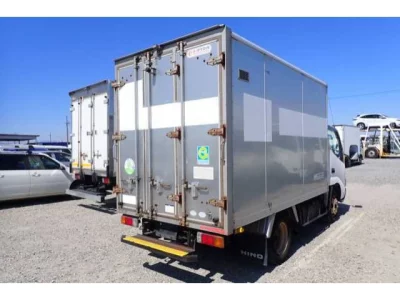 Hino DUTRO  с аукциона в Японии