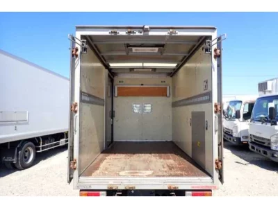 Hino DUTRO  с аукциона в Японии