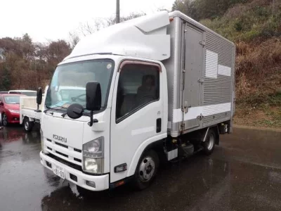 Isuzu Elf