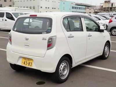 Daihatsu MIRA E S