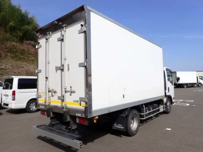 Isuzu Elf