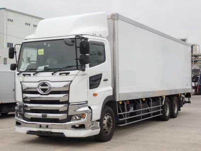 Hino PROFIA  с аукциона в Японии