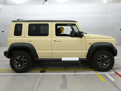 Suzuki JIMNY NOMADE
