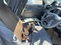 Nissan CARAVAN VAN лот № 80008 оценка X  с аукциона в Японии 6