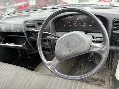 Nissan DATSUN PICKUP