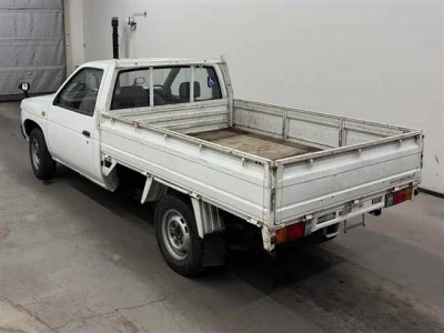 Nissan DATSUN PICKUP