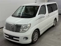 Nissan ELGRAND лот № 85007 оценка 3.5  с аукциона в Японии 3