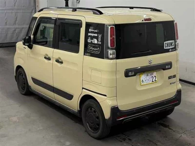 Suzuki Spacia Gear