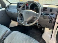 Daihatsu HIJET VAN лот № 90066 оценка 3.5  с аукциона в Японии 2