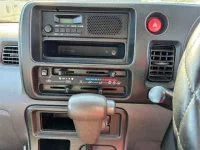 Daihatsu HIJET VAN лот № 90069 оценка 3.5  с аукциона в Японии 5