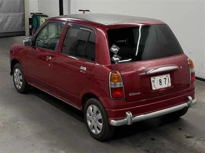 Daihatsu MIRA