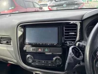 Mitsubishi OUTLANDER лот № 70072 оценка 3.5  с аукциона в Японии 5