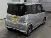 Nissan DAYZ ROOX лот № 143 оценка 3.5  с аукциона в Японии 4