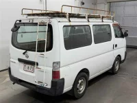 Nissan CARAVAN VAN лот № 85079 оценка 3.5  с аукциона в Японии 4