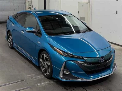Toyota Prius PHV