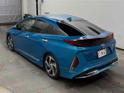 Toyota PRIUS PHV