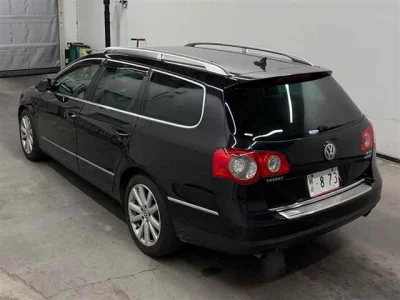 Volkswagen PASSAT VARIANT  с аукциона в Японии